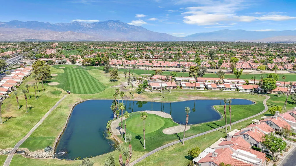 77086 Pauma Valley Way, Palm Desert, California 92211 home-pic-28